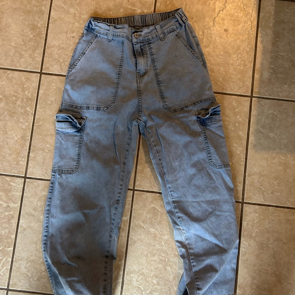 Amazon Women's High Rise Jeans - Light Blue